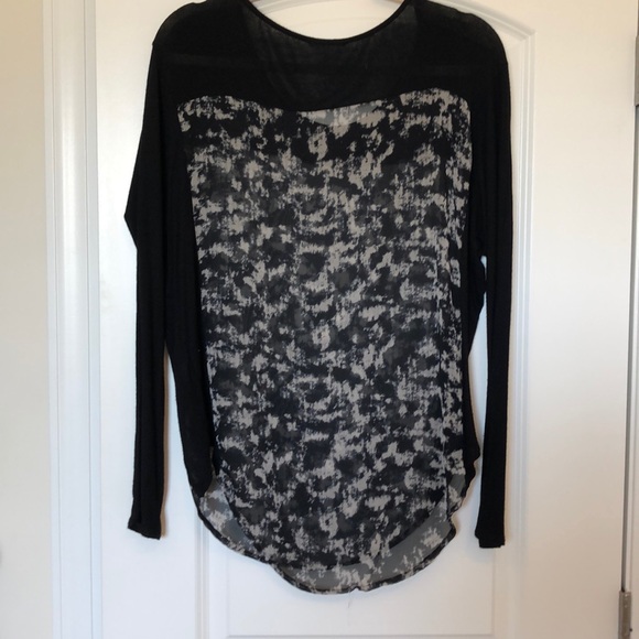 Lush mixed media long sleeved blouse - Picture 5 of 5